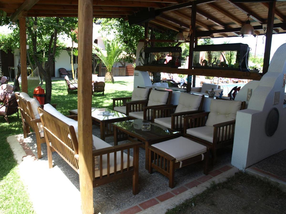 Aparthotel Oasis Skiatos Zewnętrze zdjęcie