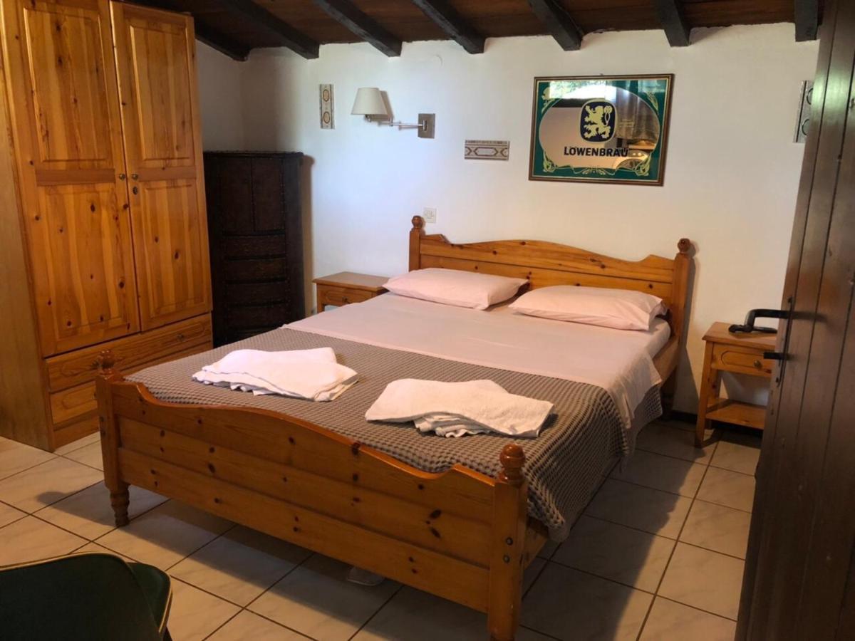 Aparthotel Oasis Skiatos Zewnętrze zdjęcie