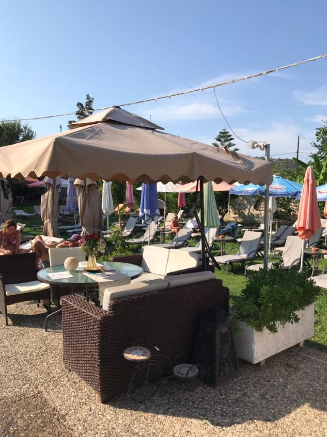 Aparthotel Oasis Skiatos Zewnętrze zdjęcie